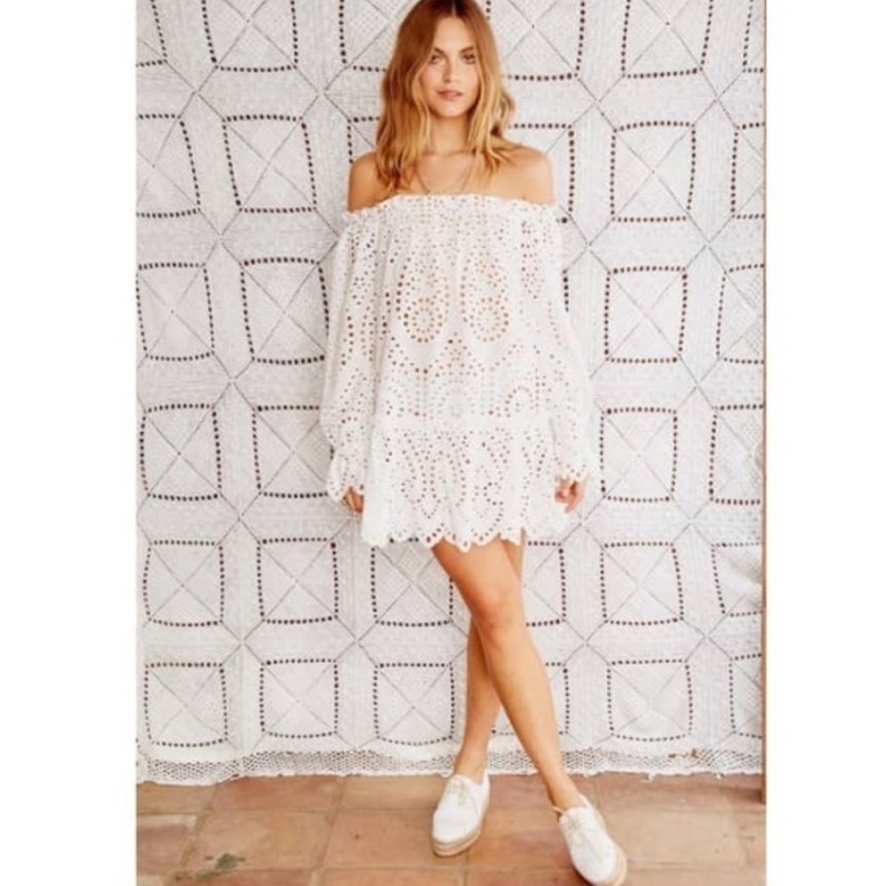 Stone Cold Fox White Eyelet Boho Ruffle Mini Cotton Dress Size XS/S Festival